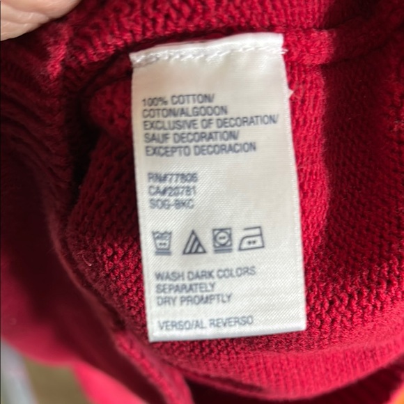 Tommy Hilfiger Red Knit Sweater with Flag Design 12-18 month size - Picture 7 of 7